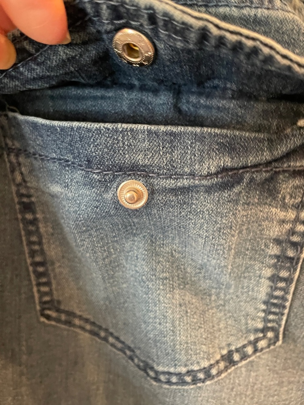 d. jeans Light Blue Button-Accent Women's Cropped Wide Leg Jeans - Picture 4 of 6